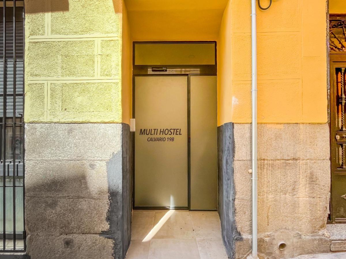 Multi Hostel Calvario Мадрид Екстериор снимка